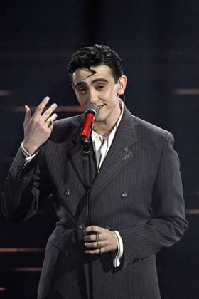 February 27, 2026, Sanremo, Rome, Italy: February 26, 2026, Sanremo. 76th Italian Song Festival. Third Night. Pictured: Michele Bravi. Sanremo Italy  - ZUMAa289 20260227_zia_a289_134 Copyright: xMariaxLauraxAntonellix