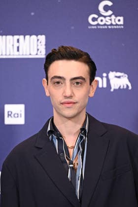 February 27, 2026, Sanremo, Rome, Italy: February 27, 2026, Sanremo. 76th Italian Song Festival. Photocall. Pictured: Michele Bravi. Sanremo Italy  - ZUMAa289 20260227_zia_a289_137 Copyright: xMariaxLauraxAntonellix