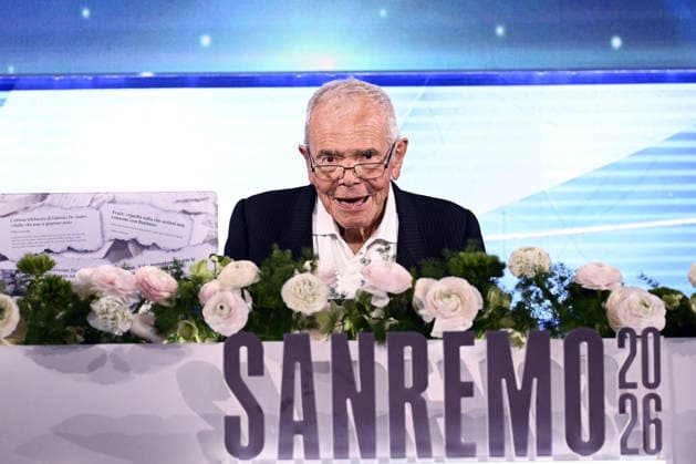 February 27, 2026, Sanremo, Rome, Italy: February 27, 2026, Sanremo. 76th Italian Song Festival. Press conference. Pictured: FIMI PMI Lifetime Achievement Award to Mario Luzzatto Fegiz. Sanremo Italy  - ZUMAa289 20260227_zia_a289_169 Copyright: xMariaxLauraxAntonellix