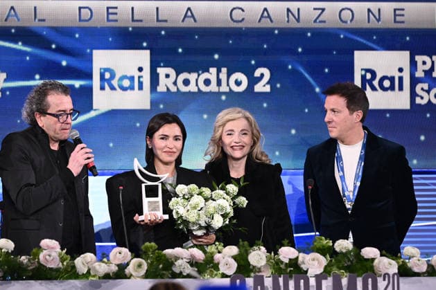 February 27, 2026, Sanremo, Rome, Italy: February 26, 2026, Sanremo. 76th Italian Song Festival. Pictured: Serena Brancale wins the Lunezia Prize for the Musical and Literary Value of Italian Song for her lyrics. Sanremo Italy  - ZUMAa289 20260227_zia_a289_157 Copyright: xMariaxLauraxAntonellix
