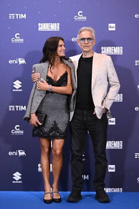 February 27, 2026, Sanremo, Rome, Italy: February 27, 2026, Sanremo. 76th Italian Song Festival. Photocall. Pictured: Andrea Bocelli and Veronica Berti. Sanremo Italy  - ZUMAa289 20260227_zia_a289_194 Copyright: xMariaxLauraxAntonellix