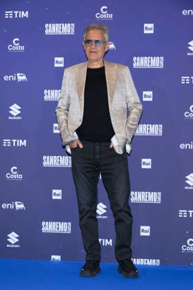 76th Italian Song Festival of Sanremo Photocall Andrea Bocelli and wier Veronica Berti Teatro Aristo Press Room Sanremo, Italy Andrea Bocelli 76th Italian Song Festival of Sanremo Photocall Andrea Bocelli and wier Veronica Berti Teatro Aristo Press Room Sanremo, Italy February 2026 SGPItalia id 134399_058 Not Exclusive  Copyright: xAlfonsoxCatalano SGPx