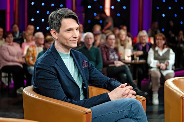 MDR - Riverboat. Schauspieler Sabin Tambrea anläßlich der Aufzeichnung der MDR - Talkshow Riverboat am 27.02.2026 in der Mediacity Leipzig. 20260227ADO0038