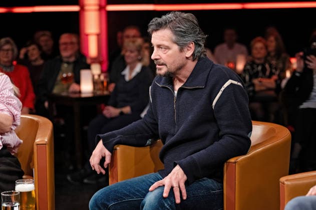 MDR - Riverboat. Schauspieler Fritz Karl anläßlich der Aufzeichnung der MDR - Talkshow Riverboat am 27.02.2026 in der Mediacity Leipzig. 20260227ADO0060