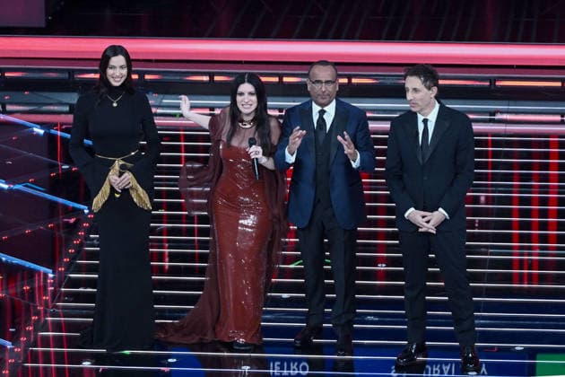 February 27, 2026, Sanremo, Rome, Italy: 76th Italian Song Festival. Pictured are Laura Pausini, Carlo Conti, Irina Shayk, and Ubaldo Pantani. . Sanremo. Italy 26 Feb 2026 Sanremo Italy  - ZUMAa289 20260227_zia_a289_321 Copyright: xMariaxLauraxAntonellix