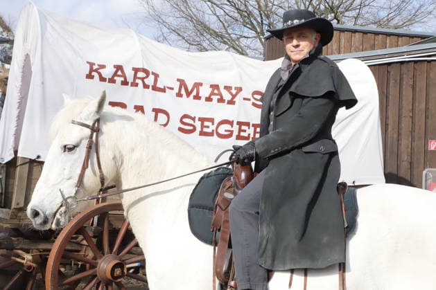Präsentation des neuen Karl May Casts - Das Tal des Todes Florian Fitz, Präsentation des neuen Karl May Casts Das Tal des Todes, Bad Segeberg, 27.02.2026 Copyright: xEventpressxBecherx