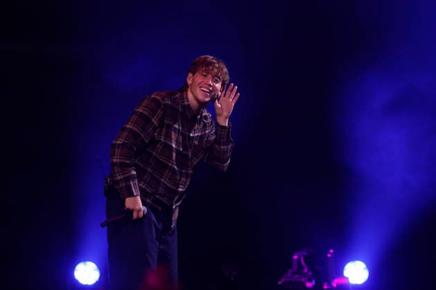 Vina del Mar, February 27, 2026 Singer Paulo Londra during his performance at the sixth night of the Vina del Mar Festival 2026 Sebastian Cisternas Aton Chile, Vina del Mar Chile Aton 1129456  Copyright: SEBASTIANxCISTERNAS xATONxCHILE