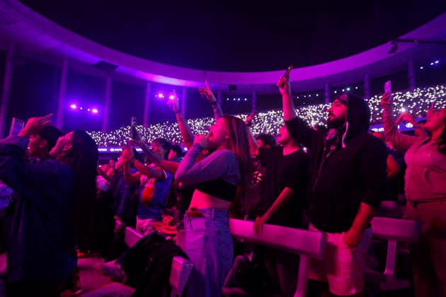 Vina del Mar, February 27, 2026 Public attending the show of the singer Paulo Londra during his performance on the sixth night of the Vina del Mar Festival 2026 Sebastian Cisternas Aton Chile, Vina del Mar Chile Aton 1129461  Copyright: SEBASTIANxCISTERNAS xATONxCHILE