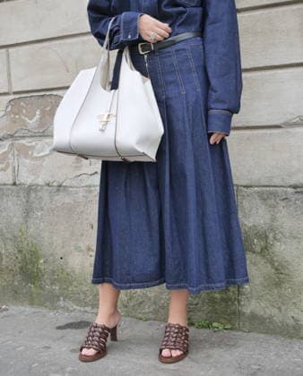 Milan, Milan Women s Fashion Week Fall Winter 2026 27 - Women s Fashion, Fall Winter 2026 27 - Tods fashion show - arrivals In the photo: Guest  Copyright: xLucaxPontix xipa-agency.netx xx IPA_Agency_IPA72130348