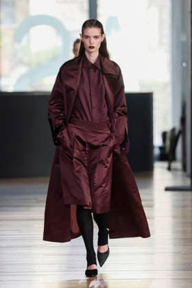 SA SU PHI - runway - Milan Fashion Week - Womenswear Fall Winter 2026 2027 MILAN, ITALY - FEBRUARY 27: a model walks the runway of Sa Su Phi fashion show during the Milan Fashion Week - Womenswear Fall Winter 2026 2027 on February 27, 2026 in Milan, Italy. Photo by Marco Piovanotto Abacapress.com  Copyright: xPiovanottoxMarco ABACAx