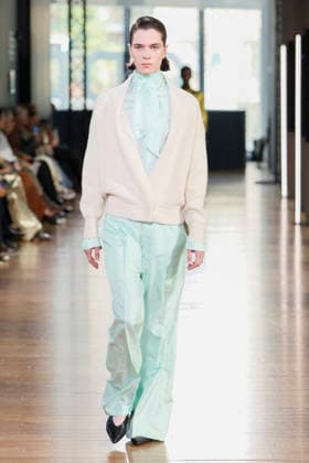SA SU PHI - runway - Milan Fashion Week - Womenswear Fall Winter 2026 2027 MILAN, ITALY - FEBRUARY 27: a model walks the runway of Sa Su Phi fashion show during the Milan Fashion Week - Womenswear Fall Winter 2026 2027 on February 27, 2026 in Milan, Italy. Photo by Marco Piovanotto Abacapress.com  Copyright: xPiovanottoxMarco ABACAx