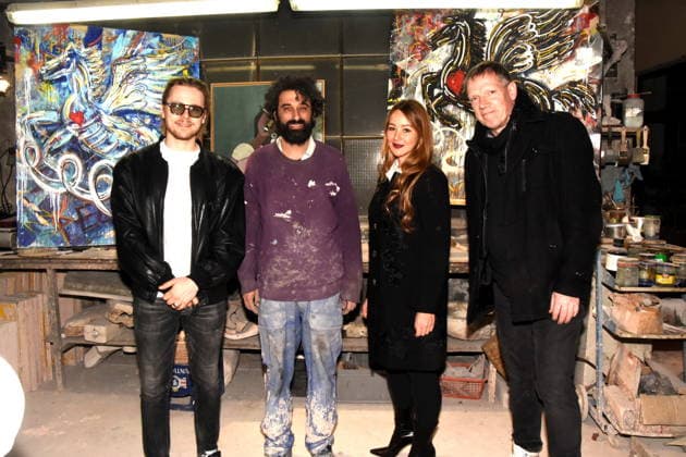 Max Mavlor Zeitgenoessischer Kuenstler Aslan Goektepe Kunstgiesser Eigentuemer Kathleen Schmidt Kuenstlerin Michael Fischer-Art Kuenstler Muenchen 27.02.2026 Kunstgiesserei Muenchen Schleissheimerstrasse Titel Malerei, Skulpturen und New Art Vernissage Ein Toter, drei Lebende, hundert Jahre Giesserei: Wenn Kunst dem Algorithmus trotzt Foto Muenchen