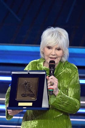 February 27, 2026, Sanremo, Rome, Italy: 76th Italian Song Festival, fourth night. Pictured: Caterina Caselli . Sanremo. Italy 27 Feb 2026 Sanremo Italy  - ZUMAa289 20260227_zia_a289_364 Copyright: xMariaxLauraxAntonellix