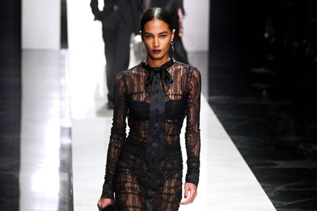 Milan, Milan Women s Fashion Week Fall Winter 2026 2027 - Dolce & Gabbana Fashion Show - Catwalk - Pictured: models on the catwalk  Copyright: xMaurizioxMaulex xipa-agency.netx xMaurizioxMaulex IPA_Agency_IPA72154492