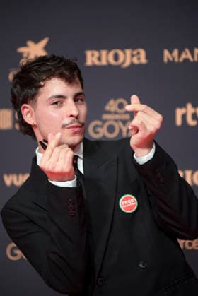 Red carpet of the Goya Awards 2026 Actor Omar Banana poses on the red carpet of the 40th edition of the Goya Awards, at the Auditori del Centre de Convencions Internacionals, on February 28, 2026, in Barcelona, Cataluna Spain The awards are given annually by the Academy of Motion Picture Arts and Sciences of Spain AACCE with the aim of rewarding the best professionals in each of the various technical and creative specialties of Spanish cinema 28 FEBRUARY 2026 RED CARPET BARCELONA GOYA AWARDS CINEMA AWARDS Barcelona Catalunya Barcelona Catalunya Catalunya Spain  Copyright: xAlbertoxParedesx 7327819