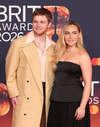 Celebrities attend The BRIT Awards 2026 at Co-op Live in Manchester, England Featuring: Alex Warren, Kouvr Annon Where: Manchester, United Kingdom When: 28 Feb 2026 Credit: Alex Cropper Cover Images **For editorial use only. Mandatory credit: SIPA USA.** EDITORIAL USE ONLY. NOT FOR USE BY NEWSPAPERS BASED IN THE UK. Copyright: xx coverimg55515023