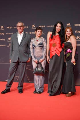 Red carpet of the Goya Awards 2026 The crew of the film The Skin of Water poses on the red carpet of the 40th edition of the Goya Awards, at the Auditori del Centre de Convencions Internacionals, on February 28, 2026, in Barcelona, Cataluna Spain The awards are given annually by the Academy of Motion Picture Arts and Sciences of Spain AACCE with the aim of rewarding the best professionals in each of the various technical and creative specialties of Spanish cinema 28 FEBRUARY 2026 RED CARPET BARCELONA GOYA AWARDS CINEMA AWARDS Barcelona Catalunya Barcelona Catalunya Catalunya Spain  Copyright: xAlbertoxParedesx 7327821