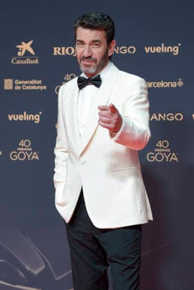 Goya Awards Red Carpet 2026 Presenter Arturo Valls poses on the red carpet of the 40th edition of the Goya Awards, at the Auditori del Centre de Convencions Internacionals, on February 28, 2026, in Barcelona, Cataluna Spain The awards are given annually by the Academy of Motion Picture Arts and Sciences of Spain AACCE with the aim of rewarding the best professionals in each of the various technical and creative specialties of Spanish cinema 28 FEBRUARY 2026 RED CARPET BARCELONA GOYA AWARDS CINEMA AWARDS Barcelona Catalunya Barcelona Catalunya Catalunya Spain  Copyright: xAlbertoxParedesx 7327962