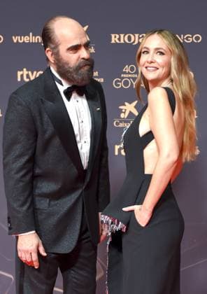 Red carpet of the Goya Awards 2026 Actor Luis Tosar and singer Rigoberta Bandini pose on the red carpet of the 40th edition of the Goya Awards, at the Auditori del Centre de Convencions Internacionals, on February 28, 2026, in Barcelona, Cataluna Spain The awards are given annually by the Academy of Motion Picture Arts and Sciences of Spain AACCE with the aim of rewarding the best professionals in each of the various technical and creative specialties of Spanish cinema 28 FEBRUARY 2026 RED CARPET BARCELONA GOYA AWARDS CINEMA AWARDS Barcelona Catalunya Barcelona Catalunya Catalunya Spain  Copyright: xAlbertoxParedesx 7328192