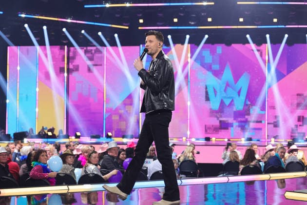 SUNDSVALL, SWEDEN 20260228 Robin Bengtsson performs with the contribution Honey Honey after he has taken the second place in the final selection second chance during round 5 of Melodifestivalen 2026 in Gärdehov Arena in Sundsvall SUNDSVALL SWEDEN x11900x  Copyright: xPärxBäckström TTx MELODIFESTIVALEN 2026 SUNDSVALL dOiJ7Srgyyk