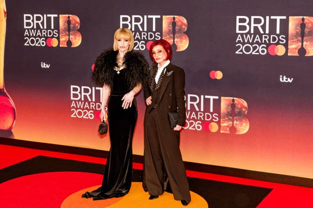 February 28, 2026, Manchester, United Kingdom: KELLY OSBOURNE and SHARON OSBOURNE attend The BRIT Awards 2026 at The Coop Live Arena on February 2026 in Manchester UK England. Manchester United Kingdom  - ZUMAp211 20260228_aap_p211_002 Copyright: xAndyxVonxPipx