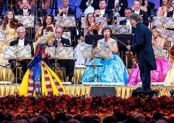28.02.2026, xlakx, Entertainment, Andre Rieu - Tour 2026 v.l. Andre Rieu auf seiner Tour der Uber Arena Berlin. Berlin
