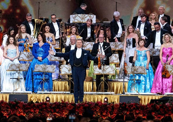 28.02.2026, xlakx, Entertainment, Andre Rieu - Tour 2026 v.l. Andre Rieu auf seiner Tour der Uber Arena Berlin. Berlin