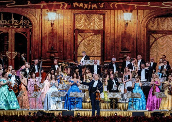 28.02.2026, xlakx, Entertainment, Andre Rieu - Tour 2026 v.l. Andre Rieu auf seiner Tour der Uber Arena Berlin. Berlin
