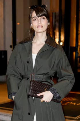Bottega Veneta - Guest - Milan Fashion Week - Womenswear Fall Winter 2026 2027 MILAN, ITALY - FEBRUARY 28: Lux Pascal arrives to her hotel after attending Bottega Veneta fashion show during the Milan Womenswear Fall Winter 2026 2027 Fashion Week on February 28, 2026 in Milan, Italy. Photo by Marco Piovanotto Abacapress.com  Copyright: xPiovanottoxMarco ABACAx