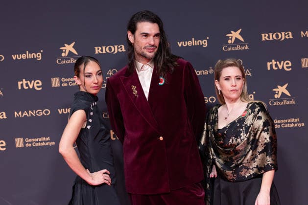 40th edition of the Goya Awards in Barcelona BARCELONA, SPAIN - FEBRUARY 28: Oliver Laxe, Laia Casanovas and Amanda Villavieja nominated to Best Director attends the red carpet during the 40th Goya Cinema awards 2026 at the Auditori del CCIB (Centro de Convenciones Internacionales de Barcelona) on February 28, 2026 in Barcelona, Spain. Barcelona. The 40th Goya Awards ceremony. Adria Puig Anadolu Barcelona Spain. Editorial use only. Please get in touch for any other usage.  Copyright: x2026xAnadoluxAdriaxPuigx