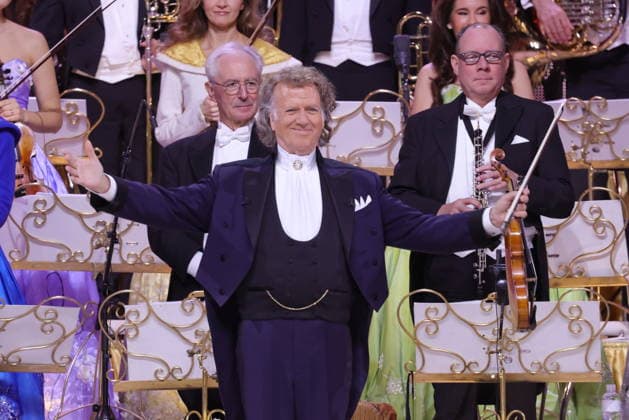 28.02.2026, AndrŽ Rieu, Geiger, im Konzert mit Orchester live in der Uber Arena, Berlin, Walzer, Berlin