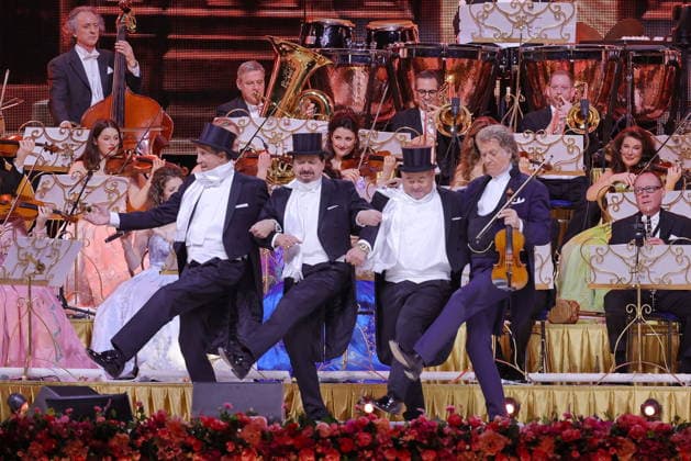 28.02.2026, AndrŽ Rieu, Geiger, im Konzert mit Orchester live in der Uber Arena, Berlin, Walzer, Berlin