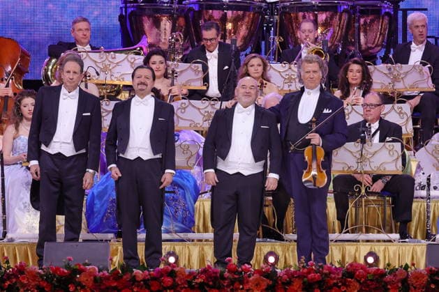 28.02.2026, AndrŽ Rieu, Geiger, im Konzert mit Orchester live in der Uber Arena, Berlin, Walzer, Berlin