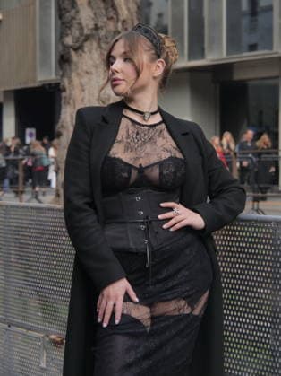 Milan, Milan Women s Fashion Week Fall Winter 2026 27 - Women s Fashion, Fall Winter 2026 27 - Dolce & Gabbana fashion show - arrivals In the photo: Guest  Copyright: xLucaxPontix xipa-agency.netx xx IPA_Agency_IPA72197303