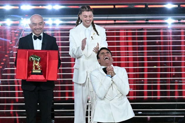March 1, 2026, Sanremo, Rome, Italy: 76th Italian Song Festival. Pictured: Sayf, Alessandro Mager, and Sal da Vinci. . Sanremo, Italy 28 Feb 2026 Sanremo Italy  - ZUMAa289 20260301_zia_a289_051 Copyright: xMariaxLauraxAntonellix