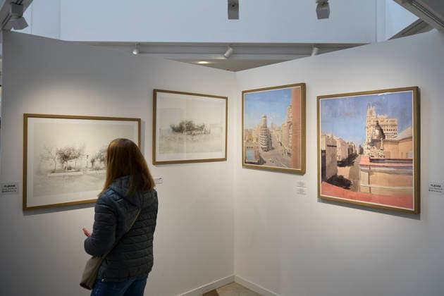 FLECHA Madrid 2026 Works by the hyper-realist painter Antonio López exhibited during the celebration of the fair FLECHA Madrid 2026, in the Arturo Soria Plaza Shopping Center, on March 1, 2026, in Madrid Spain More than 50 national and international artists with around 500 works of different techniques take part in this edition of FLECHA, the Fair of Liberation of Commercial Spaces Towards Art, which in 2026 celebrates its 36th edition The main objective of FLECHA is to bring the work of contemporary artists to the general public through an accessible exhibition, transferring the works of conventional art galleries to a place like the Arturo Soria Plaza Shopping Center 01 MARCH 2026 ART EXHIBITION COMMERCIAL CENTER Jesús Hellí Madrid Madri  Copyright: xJesusxHellinx 7329167