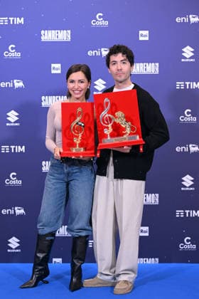 March 1, 2026, Sanremo, Rome, Italia: Fulminacci (R) poses with the Mia Martini Critics award, and Italian singer Serena Brancale (L) poses with the Sala Stampa Lucio Dalla award during a photocall at the 76th Sanremo Italian Song Festival, Sanremo, Italy, 01 March 2026. The 76th Sanremo Italian Song Festival started on 24 February and concluded on the evening of 28 February 2026.....1 Mar 2026 Sanremo Italia  - ZUMAa289 20260301_zia_a289_295 Copyright: xMariaxLauraxAntonellix
