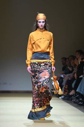 Milan, Milan Women s Fashion Week Fall Winter 2026 27 - Women s Fashion, Fall Winter 2026 27 - HUI fashion show - catwalk in the photo: model  Copyright: xSimonaxChiocciax xipa-agency.netx xFotosickix IPA_Agency_IPA72215826