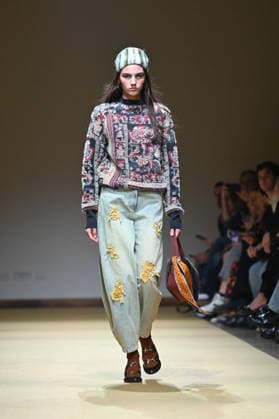 Milan, Milan Women s Fashion Week Fall Winter 2026 27 - Women s Fashion, Fall Winter 2026 27 - HUI fashion show - catwalk in the photo: model  Copyright: xSimonaxChiocciax xipa-agency.netx xFotosickix IPA_Agency_IPA72215860