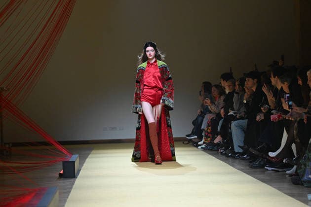 Milan, Milan Women s Fashion Week Fall Winter 2026 27 - Women s Fashion, Fall Winter 2026 27 - HUI fashion show - catwalk in the photo: model  Copyright: xSimonaxChiocciax xipa-agency.netx xFotosickix IPA_Agency_IPA72215797