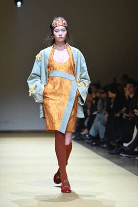 Milan, Milan Women s Fashion Week Fall Winter 2026 27 - Women s Fashion, Fall Winter 2026 27 - HUI fashion show - catwalk in the photo: model  Copyright: xSimonaxChiocciax xipa-agency.netx xFotosickix IPA_Agency_IPA72215842