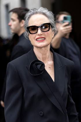 ARMANI - Guest arrivals - Milan Fashion Week - Womenswear Fall Winter 2026 2027 MILAN, ITALY - FEBRUARY 28: Andie MacDowell arrives to Armani fashion show during the Milan Womenswear Fall Winter 2026 2027 Fashion Week on March1st, 2026 in Milan, Italy. Photo by Marco Piovanotto Abacapress.com  Copyright: xPiovanottoxMarco ABACAx