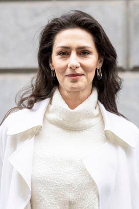 ARMANI - Guest arrivals - Milan Fashion Week - Womenswear Fall Winter 2026 2027 MILAN, ITALY - FEBRUARY 28: Maria Fernanda Candido arrives to Armani fashion show during the Milan Womenswear Fall Winter 2026 2027 Fashion Week on March1st, 2026 in Milan, Italy. Photo by Marco Piovanotto Abacapress.com  Copyright: xPiovanottoxMarco ABACAx