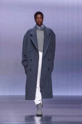 Milano Fashion Week - Women F W 26-27 Giorgio Armani fashion show Catwalk Milan, Italy Ama Okolo Milano Fashion Week - Women F W 26-27 Giorgio Armani fashion show Catwalk Milan, Italy 1st March 2026 SGPItalia id 134512_003 * Not Exclusive  Copyright: xLorenzoxBaroncelli SGPx