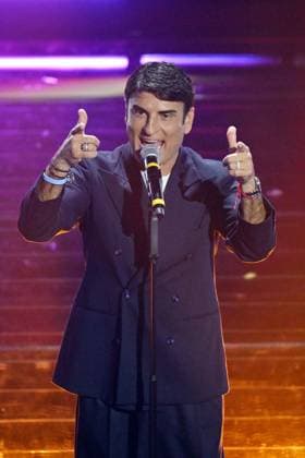 foto IPP felice de martino sanremo 01 03 2026 puntata della trasmissione domenica IN nella foto il vincitore di sanremo sal da vinci
