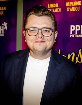 GOUDA - Rob Janssen on the red carpet at the Gouda Theater. Premiere Nonsense (Jon van Eerd s Pretpakhuis) ROBIN UTRECHT ANP netherlands out - belgium out  Copyright: xx x552154011x originalFilename: 552154011.jpg