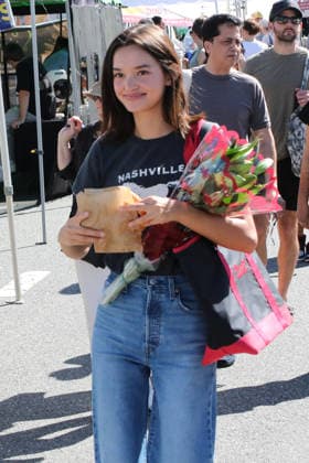 Celebrities enjoy their Sunday shopping at the local Farmers Market Featuring: Sophia Hammons Where: Studio City, California, United States When: 01 Mar 2026 Credit: H2Y INSTARimages EDITORIAL USE ONLY. NOT FOR USE BY NEWSPAPERS BASED IN THE UK. Copyright: xx instar55519634