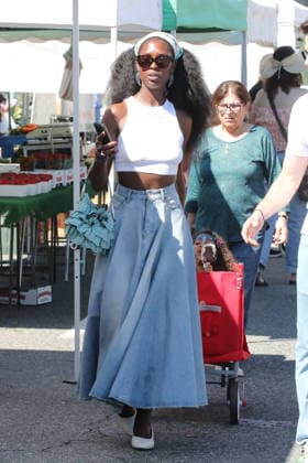 Celebrities enjoy their Sunday shopping at the local Farmers Market Featuring: Jodie Turner Smith Where: Studio City, California, United States When: 01 Mar 2026 Credit: H2Y INSTARimages EDITORIAL USE ONLY. NOT FOR USE BY NEWSPAPERS BASED IN THE UK. Copyright: xx instar55519620