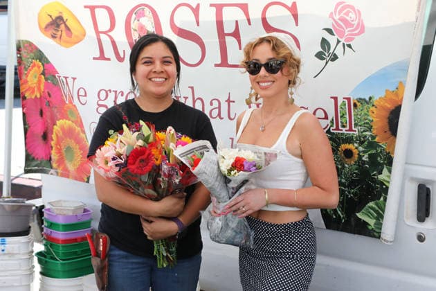 Celebrities enjoy their Sunday shopping at the local Farmers Market Featuring: Haley Reinhart Where: Studio City, California, United States When: 01 Mar 2026 Credit: H2Y INSTARimages EDITORIAL USE ONLY. NOT FOR USE BY NEWSPAPERS BASED IN THE UK. Copyright: xx instar55519596