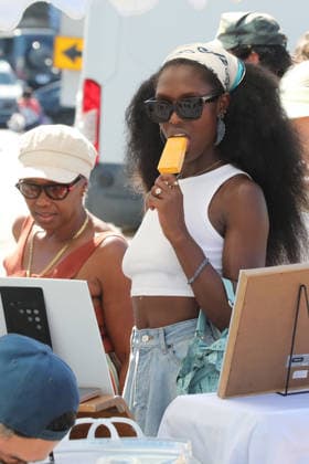 Celebrities enjoy their Sunday shopping at the local Farmers Market Featuring: Jodie Turner Smith Where: Studio City, California, United States When: 01 Mar 2026 Credit: H2Y INSTARimages EDITORIAL USE ONLY. NOT FOR USE BY NEWSPAPERS BASED IN THE UK. Copyright: xx instar55519607